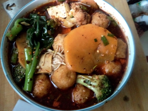 China mini-hotpot soup